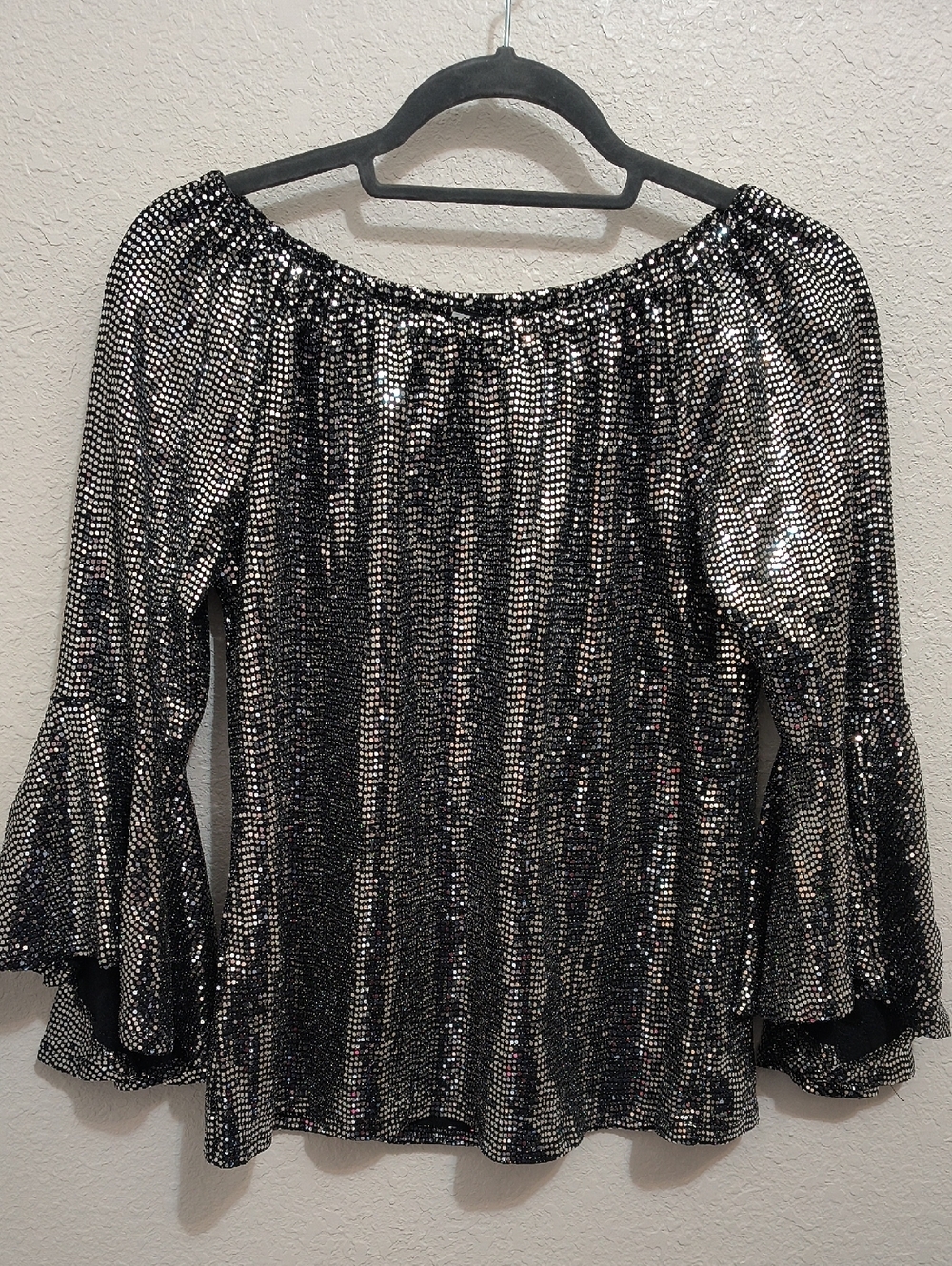 SAM and JESS Sequin Metallic  Shimmy Off-Shoulde Bell Sleeve Top-Silver/Black